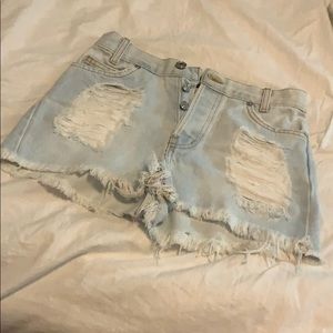 Light distress jean shorts